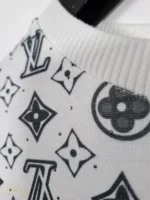 بلوز زنانه نخی Louis Vuitton مدل آستین بلند طرح لوگو LV - تصویر 9